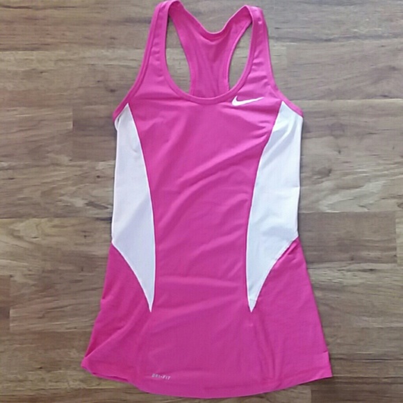 Nike Tops - Nike pro lightweight  workout tank top extra small